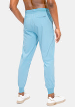 Load image into Gallery viewer, Men's Lightweight Jogger Pants WorkoutTapered Joggers for Men with Zipper Pockets