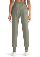 Load image into Gallery viewer, Women's Lightweight Joggers Pants with Pockets Athletic Joggers with Elastic Waist